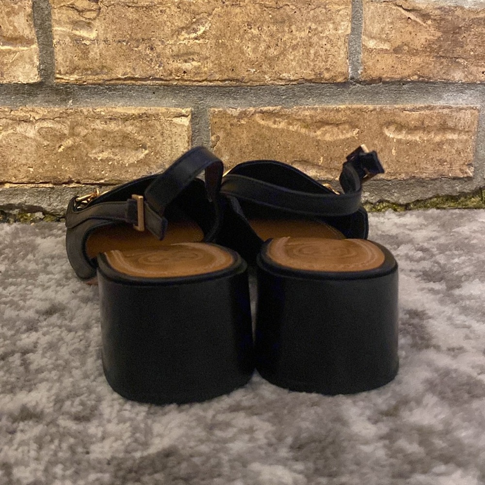 Tory Burch- women’s black sling back loafer - Picture 3 of 5